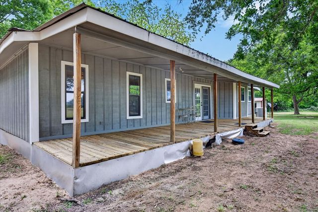 325 Lincoln Street, Trinidad, TX 75163