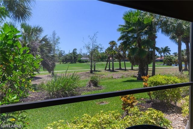 3970 Deer Crossing CT 105, Naples, FL 34114