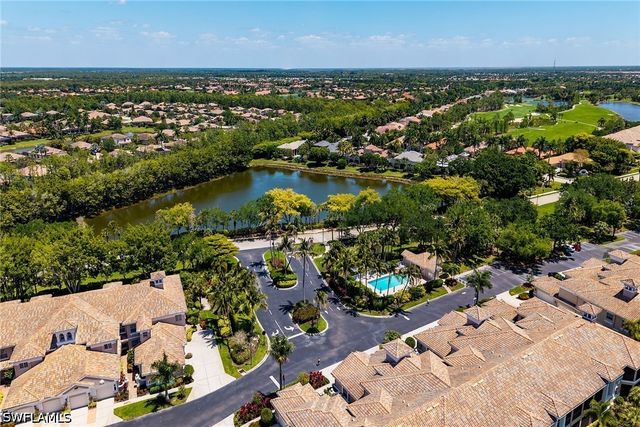 3970 Deer Crossing CT 105, Naples, FL 34114