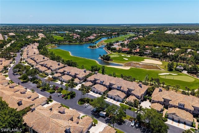 3970 Deer Crossing CT 105, Naples, FL 34114