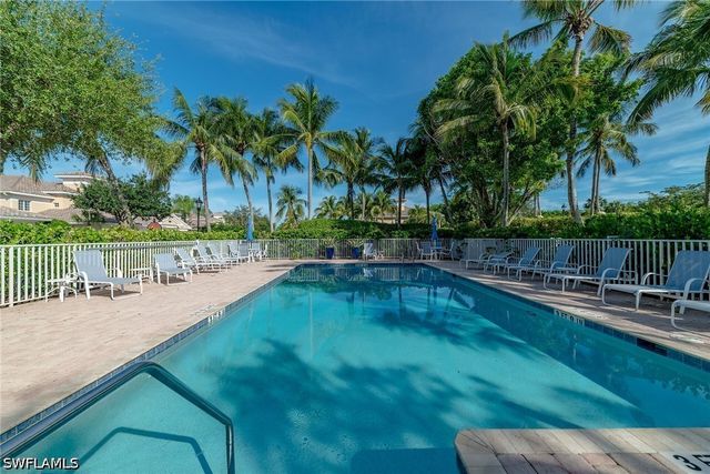 3970 Deer Crossing CT 105, Naples, FL 34114