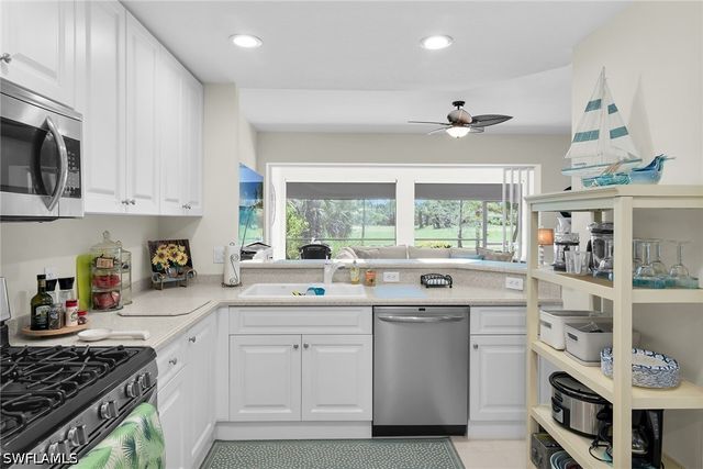 3970 Deer Crossing CT 105, Naples, FL 34114