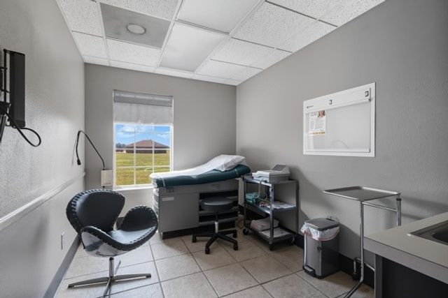 4550 Lamar Avenue 200, Paris, TX 75462