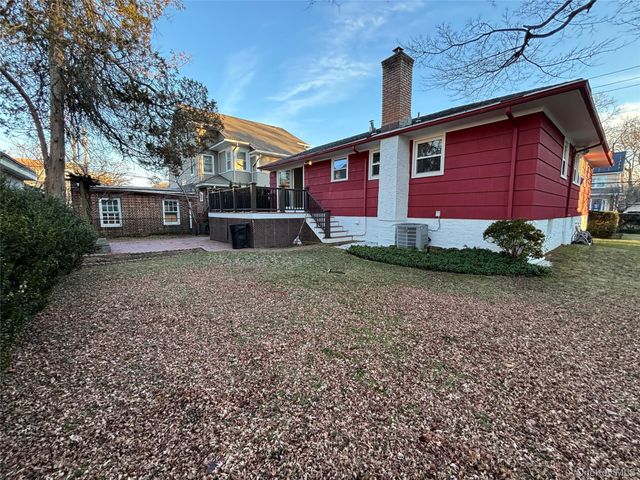 11 Muir Place, New Rochelle, NY 10801