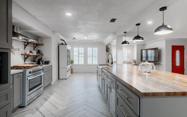 31144 James Avenue, Madera, CA 93636