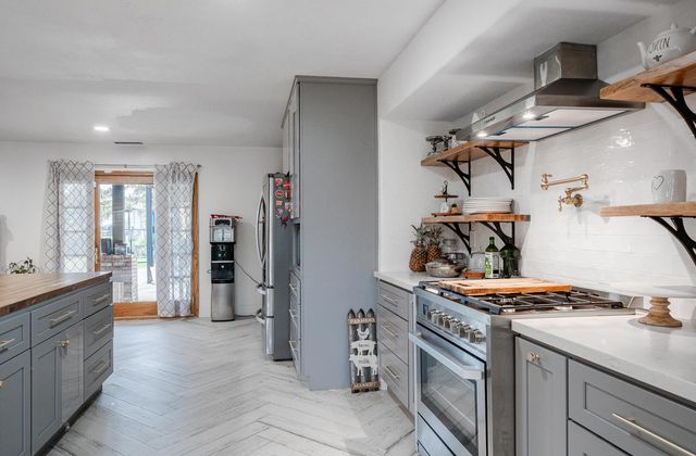 31144 James Avenue, Madera, CA 93636