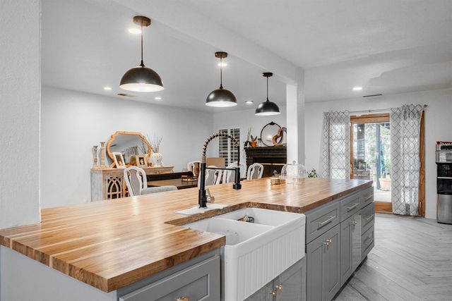 31144 James Avenue, Madera, CA 93636