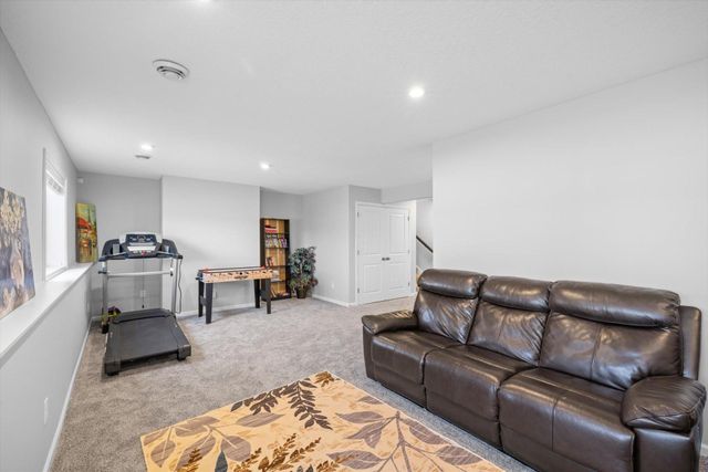 13772 Apollo Way, Rosemount, MN 55068