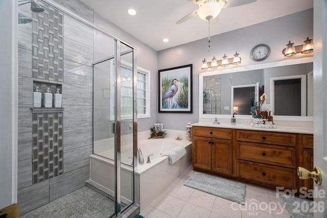 1013 Marguerite Drive, Lowell, NC 28098