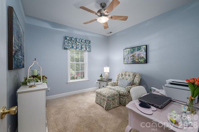 1013 Marguerite Drive, Lowell, NC 28098