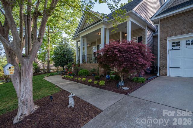 1013 Marguerite Drive, Lowell, NC 28098