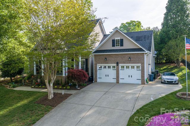 1013 Marguerite Drive, Lowell, NC 28098