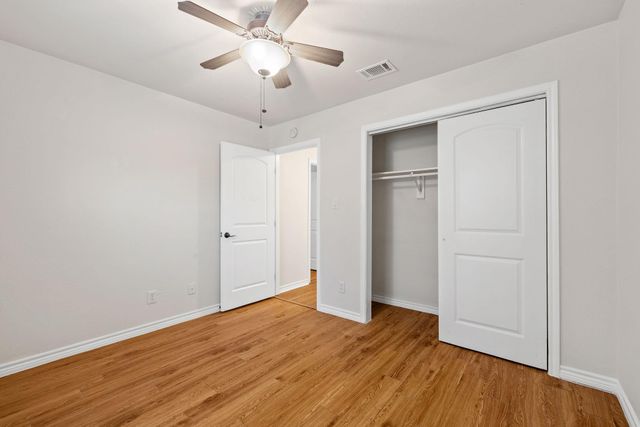 6700 Cooper Lane 40, Austin, TX 78745