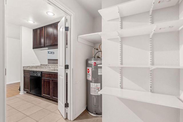 6700 Cooper Lane 40, Austin, TX 78745