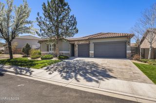 10679 Autumn Walk Lane, Reno, NV 89521