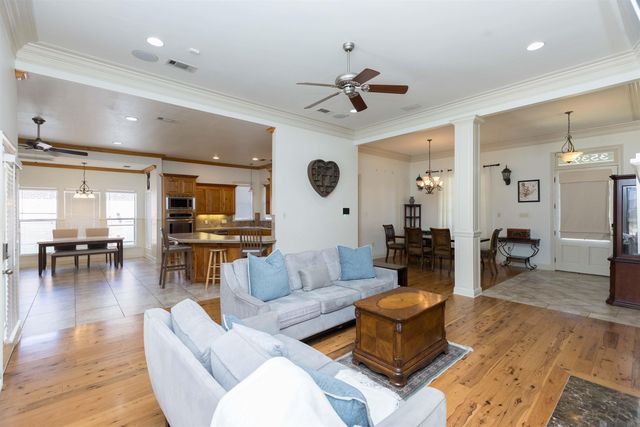 35397 Oak Haven Ave, Geismar, LA 70734