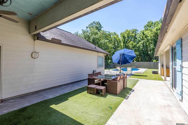 35397 Oak Haven Ave, Geismar, LA 70734