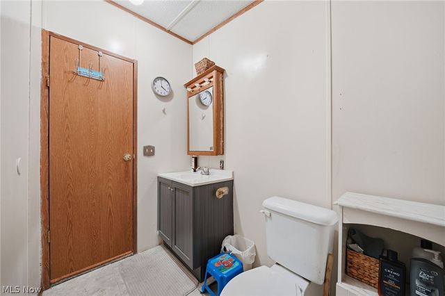 4534 Lake Road E 23, Geneva, OH 44041
