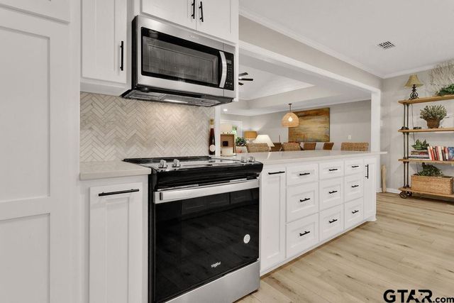 1445 Lakeshore, Hideaway, TX 75771