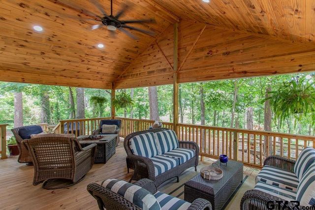 1445 Lakeshore, Hideaway, TX 75771