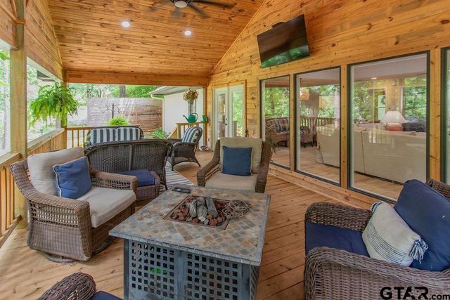 1445 Lakeshore, Hideaway, TX 75771