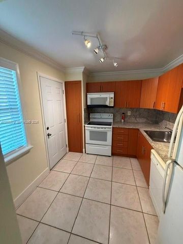 1501 NE 191st Street C107, Miami, FL 33179