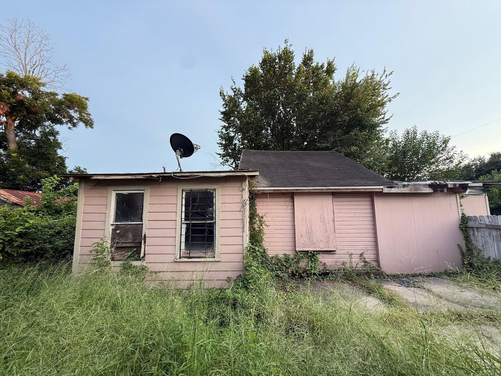 3406 Gano Street, Houston, TX 77009