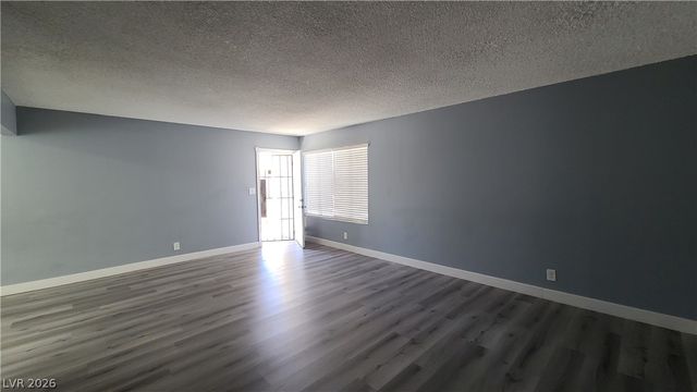 3240 North Michael Way 3, Las Vegas, NV 89108