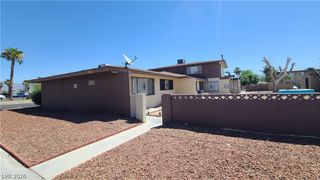 3240 North Michael Way 3, Las Vegas, NV 89108