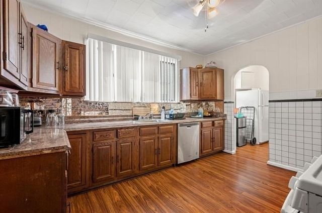 152 Glen St 2, Somerville, MA 02145