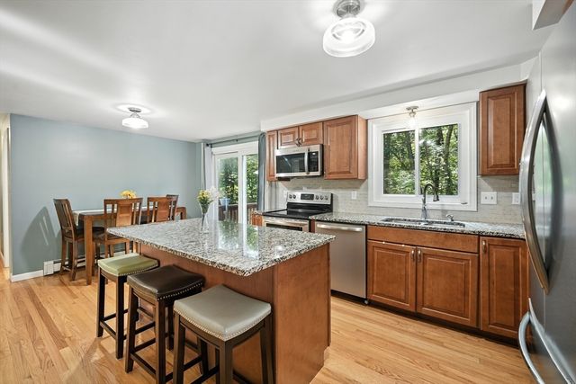 128 Barton Ave., Belchertown, MA 01007