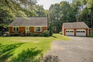 128 Barton Ave., Belchertown, MA 01007