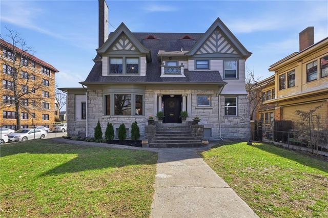 1217 E ARMOUR Boulevard, Kansas City, MO 64109