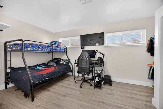 2005 Woodstock Way, Sacramento, CA 95825