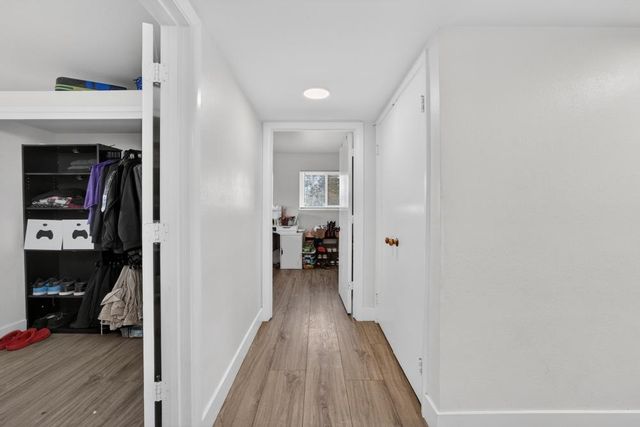 2005 Woodstock Way, Sacramento, CA 95825