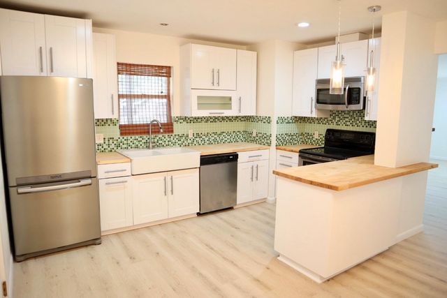 5903 Eureka DR, Austin, TX 78745