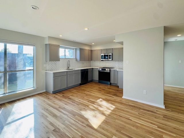 4616 W Lovers Lane 119, Dallas, TX 75209