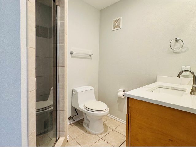 4616 W Lovers Lane 119, Dallas, TX 75209