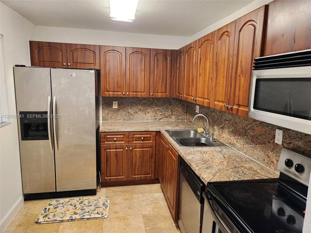 10985 SW 107th Street 110, Miami, FL 33176
