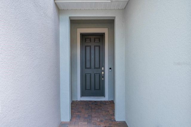 5730 SKYTOP LANE, Lithia, FL 33547