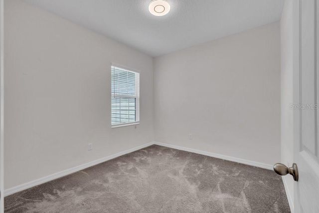 5730 SKYTOP LANE, Lithia, FL 33547