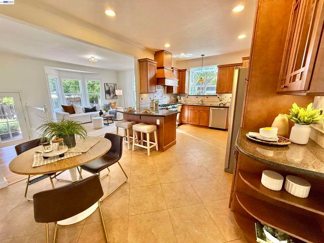 580 S L St, Livermore, CA 94550