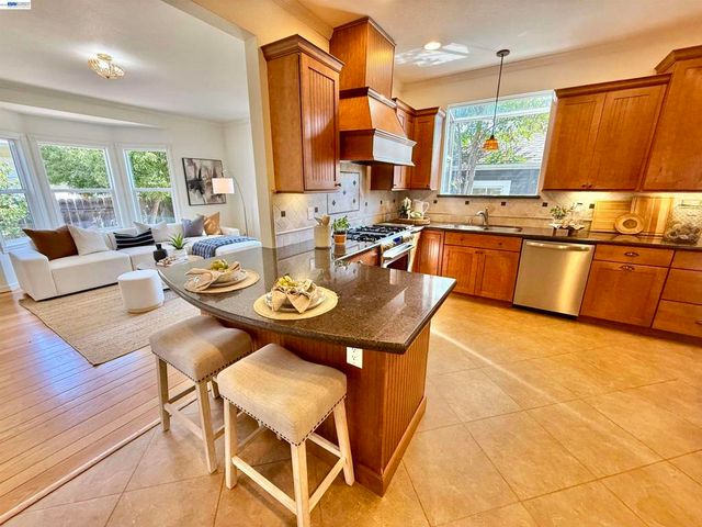 580 S L St, Livermore, CA 94550