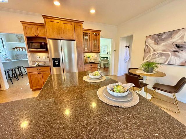 580 S L St, Livermore, CA 94550