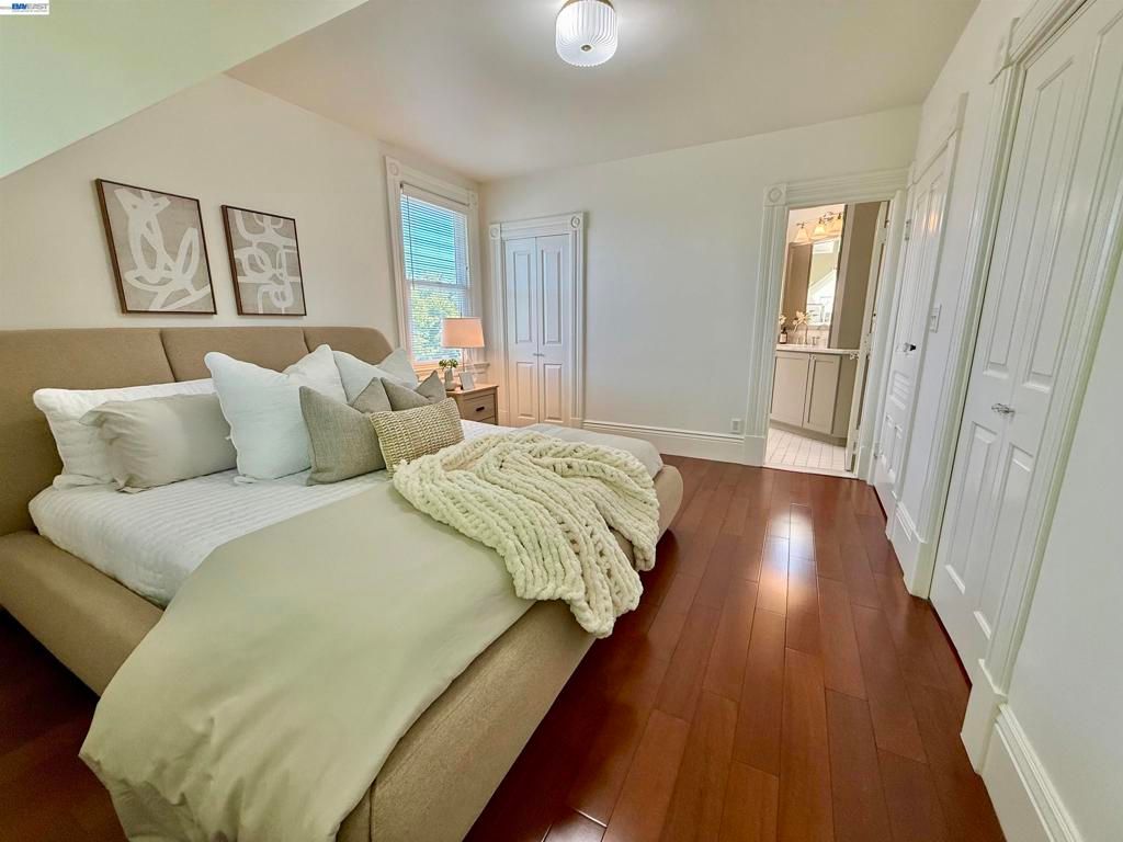 Image 54 of property listing at 580 S L St, Livermore, CA 94550