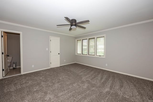 5511 S Wayne Avenue, Fort Wayne, IN 46807