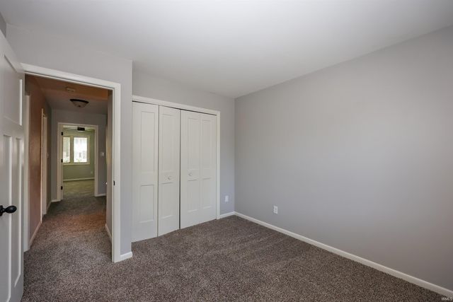 5511 S Wayne Avenue, Fort Wayne, IN 46807