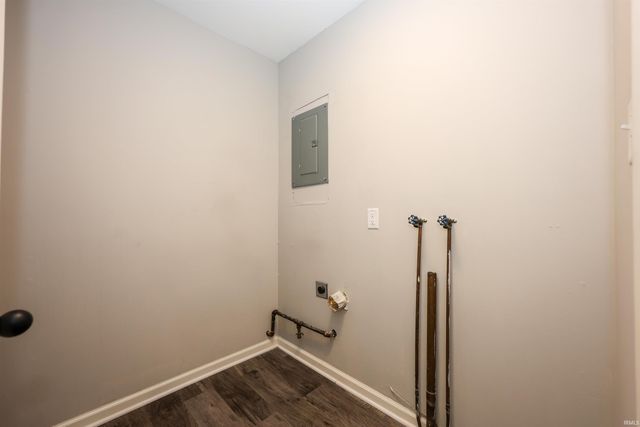5511 S Wayne Avenue, Fort Wayne, IN 46807