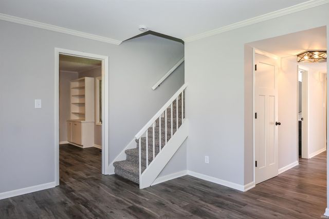 5511 S Wayne Avenue, Fort Wayne, IN 46807