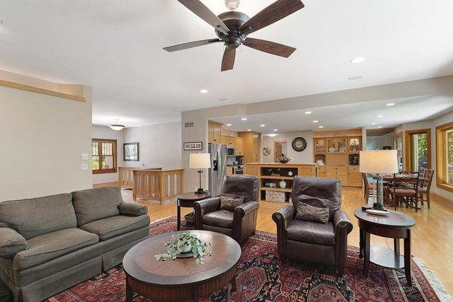2934 Canyon Road, Chaska, MN 55318